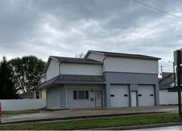 Property at 220 Franklin St, Wapello, IA 52653, 0.5 baths