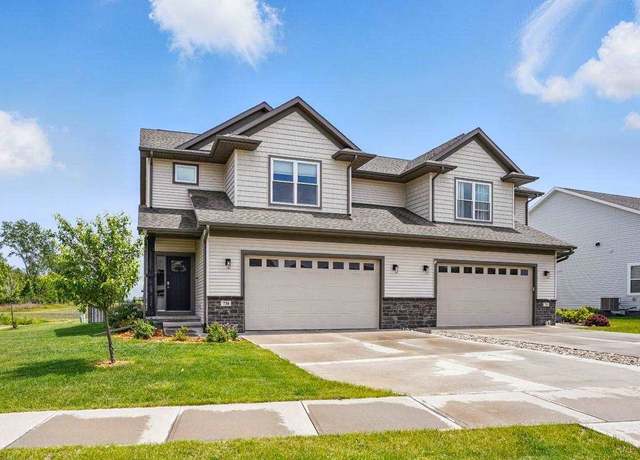Property at 730 Brook Ridge Ave, North Liberty, IA 52317, 3 beds, 3.5 baths