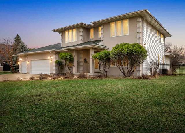 Property at 7012 Deer Horn Trl, Cedar Rapids, IA 52411, 5 beds, 4.5 baths