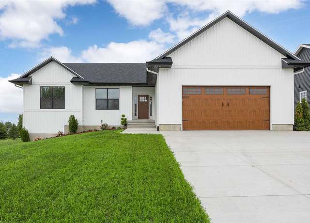 Property at 200 Cherry Park Dr Dr NW, Cedar Rapids, IA 52405, 5 beds, 3 baths