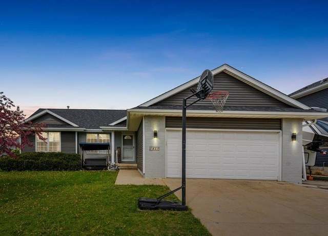 Property at 1415 Deerfield Dr, North Liberty, IA 52317, 4 beds, 2.5 baths