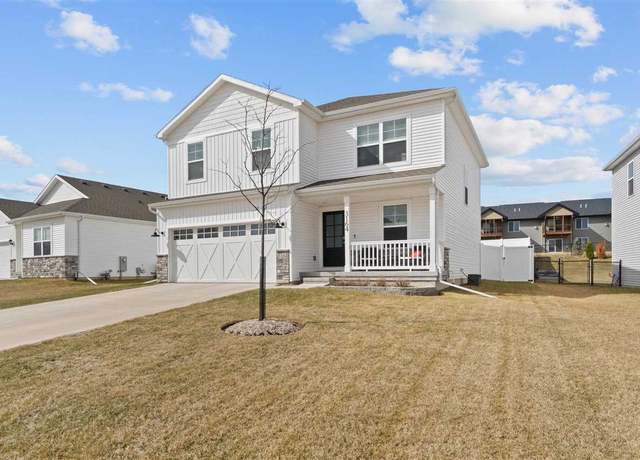 Property at 3164 Scanlon Farms Rd, Coralville, IA 52241, 4 beds, 2.5 baths