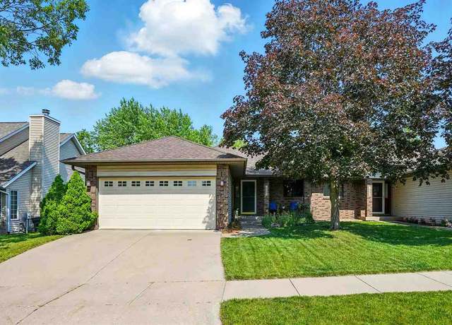 Property at 1924 Jeffrey St, Iowa City, IA 52246, 3 beds, 2 baths