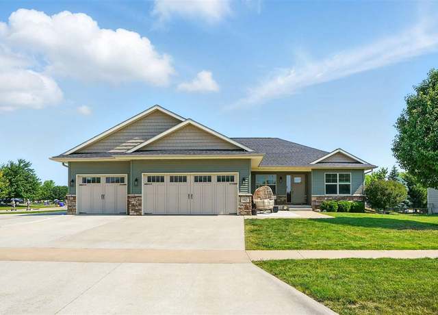 Property at 665 Fisher Trl, North Liberty, IA 52317, 5 beds, 3 baths