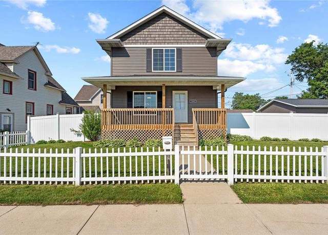 Property at 320 6th St St SW, Cedar Rapids, IA 52404, 3 beds, 1.5 baths