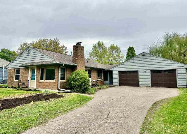 Property at 2105 Muscatine Ave, Iowa City, IA 52240, 2 beds, 1 bath