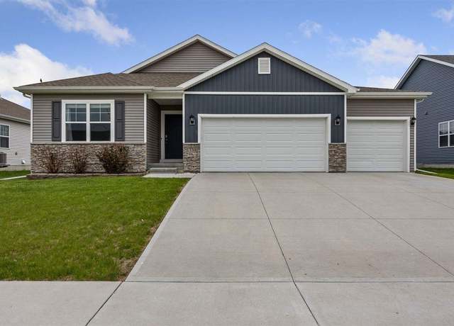 Property at 1330 Chipman Ln, North Liberty, IA 52317, 4 beds, 3 baths