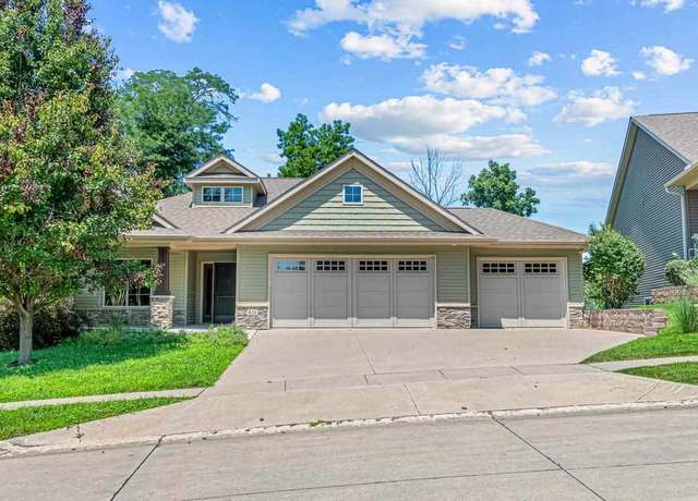 Property at 826 Sugar Loaf Cir, Iowa City, IA 52245, 4 beds, 3 baths