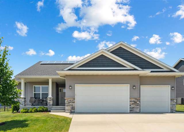 Property at 1001 Croell Ave, Tiffin, IA 52340, 5 beds, 3 baths
