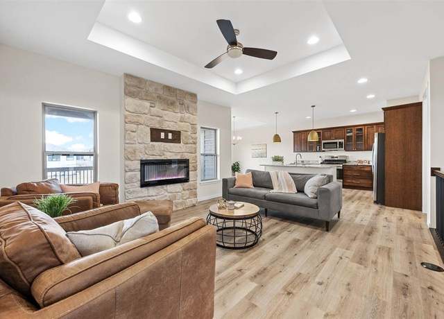 Property at 4003 Unbridled Ave, Iowa City, IA 52240, 4 beds, 3 baths