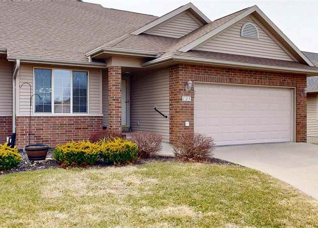 Property at 125 E Tartan Dr, North Liberty, IA 52317, 3 beds, 3 baths