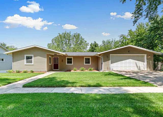 Property at 117 Northside Dr, West Branch, IA 52358, 4 beds, 2 baths