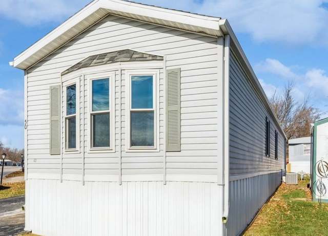 Property at 7500 SE Bloomfield Rd #50, Des Moines, IA 50320, 2 beds, 2 baths