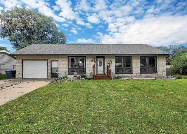 Property at 206 W Gibson St, West Liberty, IA 52776, 3 beds, 2 baths