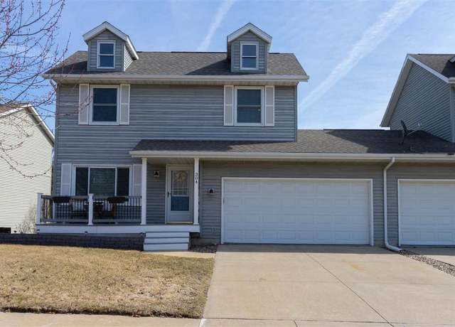 Property at 304 Stephans St, Tiffin, IA 52340, 3 beds, 2.5 baths
