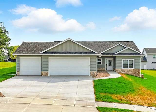 Property at 1002 Croell Ave, Tiffin, IA 52340, 4 beds, 3 baths