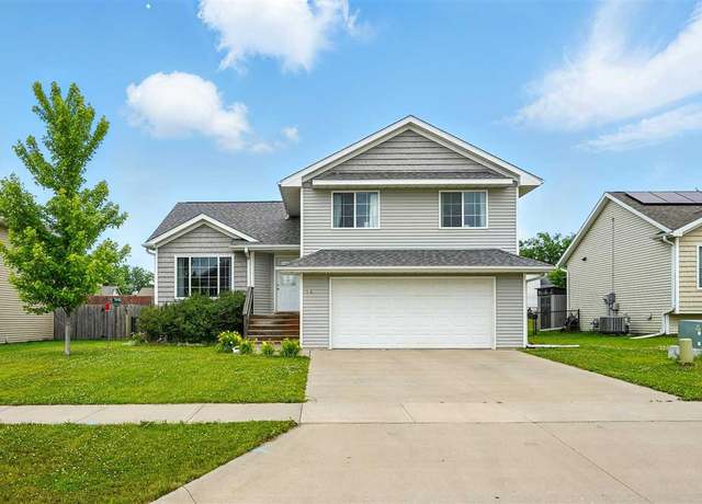 Property at 1548 Ashlynd Ct, Iowa City, IA 52240, 3 beds, 2.5 baths