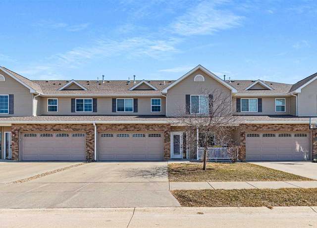 Property at 1554 Burr Dr, North Liberty, IA 52317, 2 beds, 2.5 baths