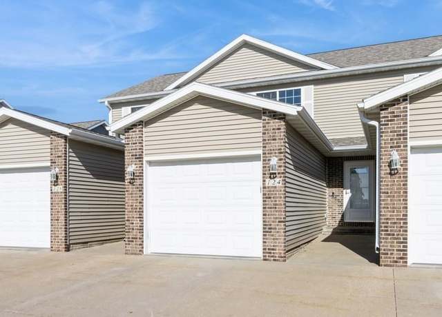Property at 124 Alydar Dr, North Liberty, IA 52317, 3 beds, 3.5 baths