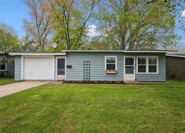 Property at 404 Douglass Ct, Iowa City, IA 52246, 2 beds, 1 bath