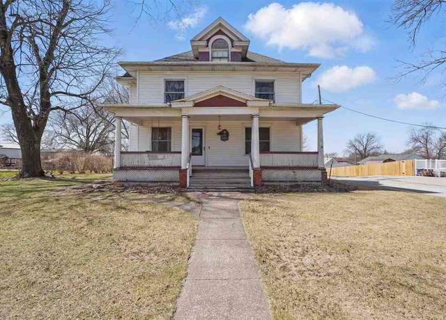 Property at 605 Williams St, Victor, IA 52347, 4 beds, 2 baths