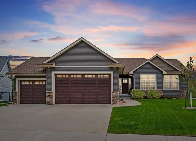 Property at 6320 Prairie Rose Cir Cir SW, Cedar Rapids, IA 52404, 4 beds, 3 baths