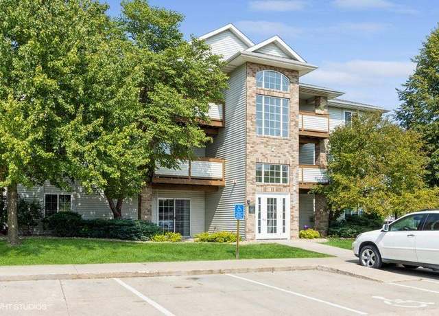 Property at 2538 Rushmore Dr, Iowa City, IA 52246, 2 beds, 1 bath
