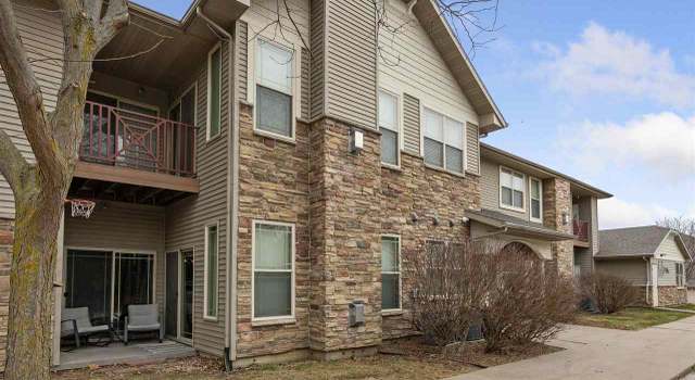 Photo of 1722 Algonquin Rd, Iowa City, IA 52245
