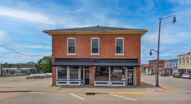 Photo of 219 N Calhoun St, West Liberty, IA 52776