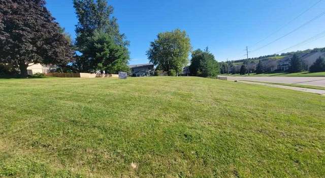 Photo of 2377 Cae Dr, Iowa City, IA 52246