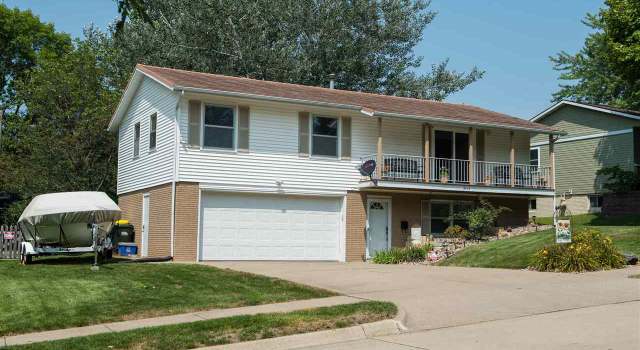 Photo of 3412 Arbor Dr, Iowa City, IA 52245