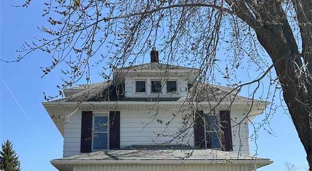 Photo of 306 Meridian St, Tipton, IA 52772