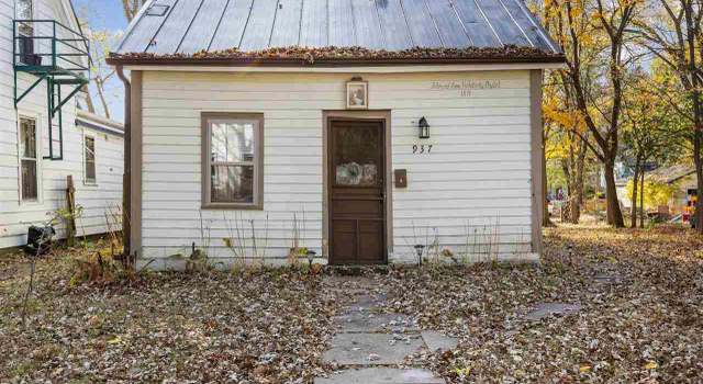 Photo of 937 E Davenport St, Iowa City, IA 52245