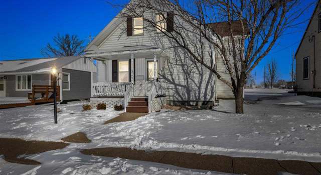 Photo of 202 5th St, Lowden, IA 52255