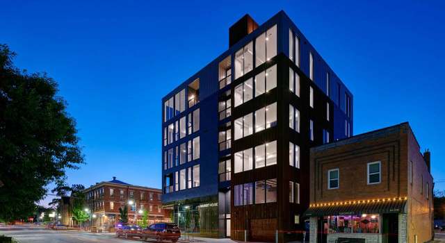 Photo of 202 N Linn St #203, Iowa City, IA 52245