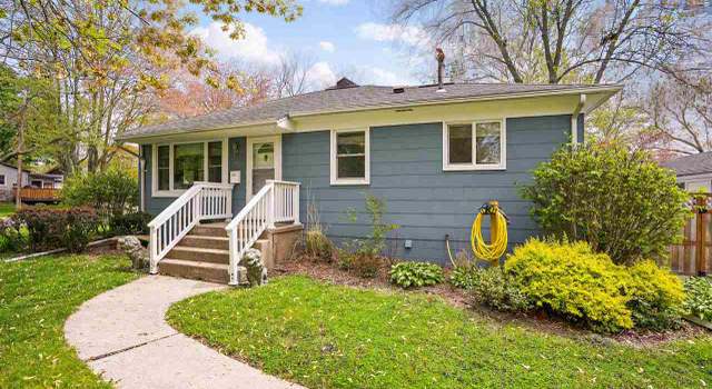 Photo of 704 4th Ave, Iowa City, IA 52245