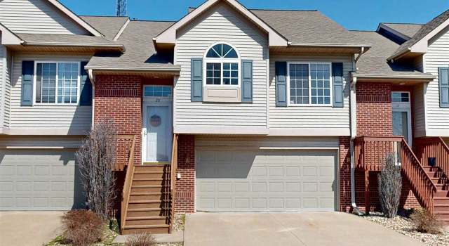 Photo of 20 Deboer Ln, North Liberty, IA 52317