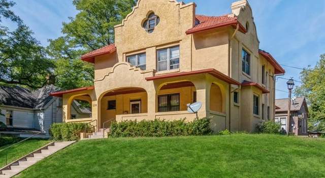 Photo of 228 Brown St, Iowa City, IA 52245