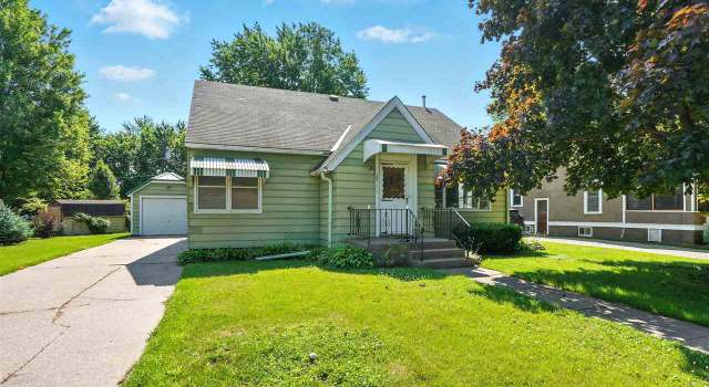 Photo of 107 N Chesney St, Keota, IA 52248