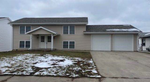 Photo of 2123 10th Street Pl, Coralville, IA 52241