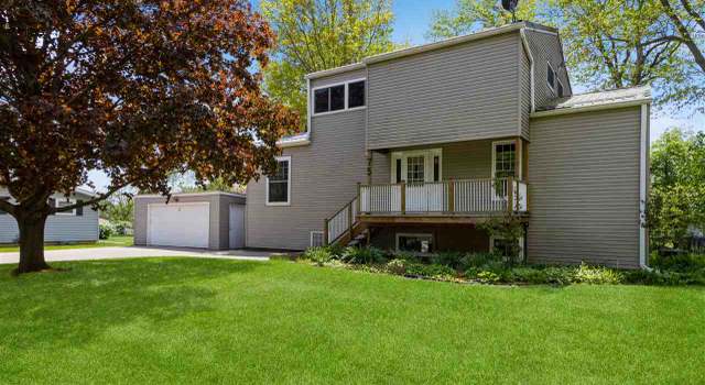 Photo of 75 E Chestnut St, North Liberty, IA 52317