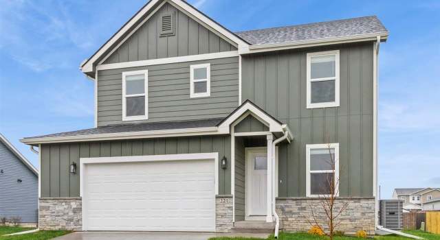 Photo of 221 Knoll Ridge Dr, Hills, IA 52235