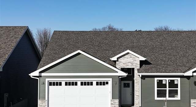 Photo of 323 Elm St, West Branch, IA 52358