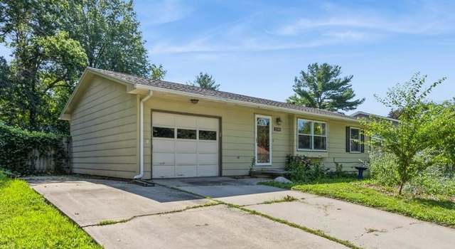 Photo of 2248 Bancroft Dr, Iowa City, IA 52245