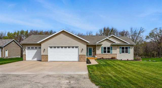 Photo of 2456 Robbins Ct, Washington, IA 52353