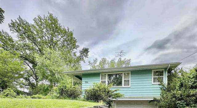 Photo of 635 Whiting Ave, Iowa City, IA 52245