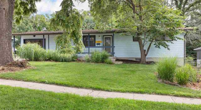 Photo of 408 Terrace Rd, Iowa City, IA 52245