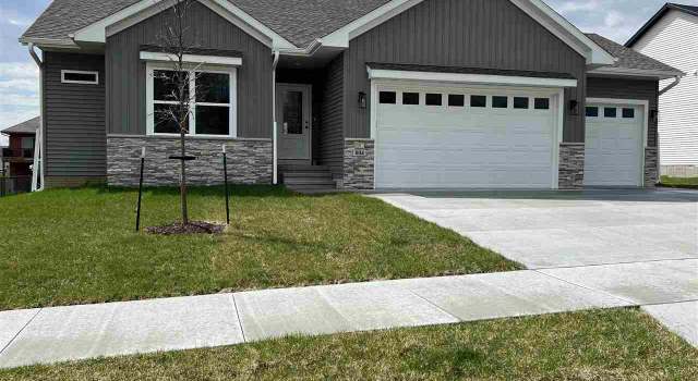 Photo of 804 Prairie View Dr, West Branch, IA 52358