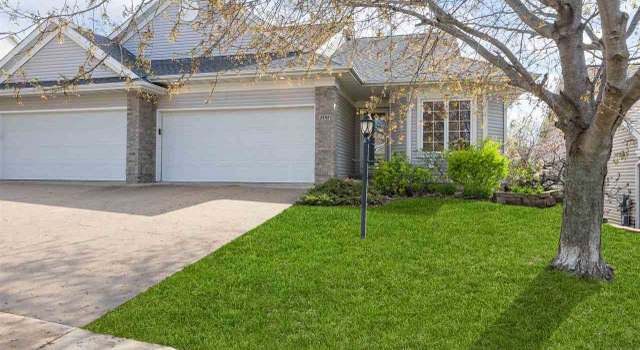 Photo of 2185 Port Talbot Pl, Coralville, IA 52241