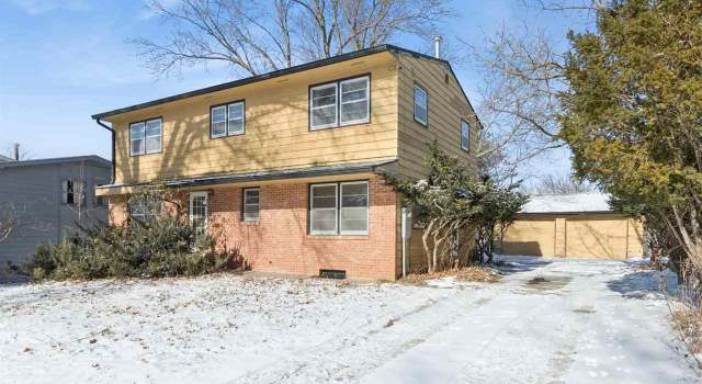 Photo of 2014 Rochester Ave, Iowa City, IA 52245